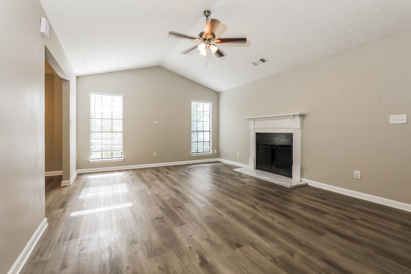 3,430/Mo, 527 Brookfield Way Jonesboro, GA 30238 Living Room View