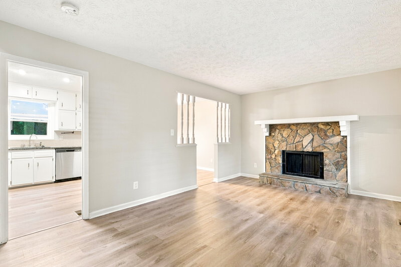 2,360/Mo, 206 Morgans Turn Peachtree City, GA 30269 Living Room View