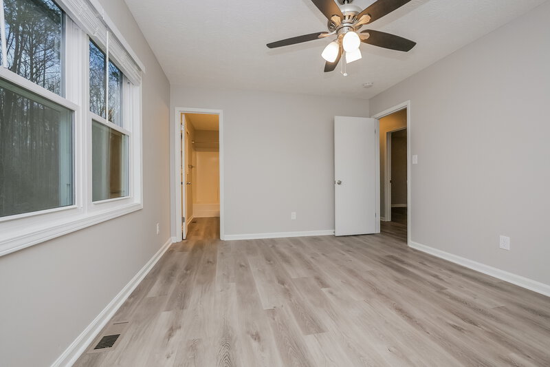 2,385/Mo, 206 Morgans Turn Peachtree City, GA 30269 Main Bedroom View 2