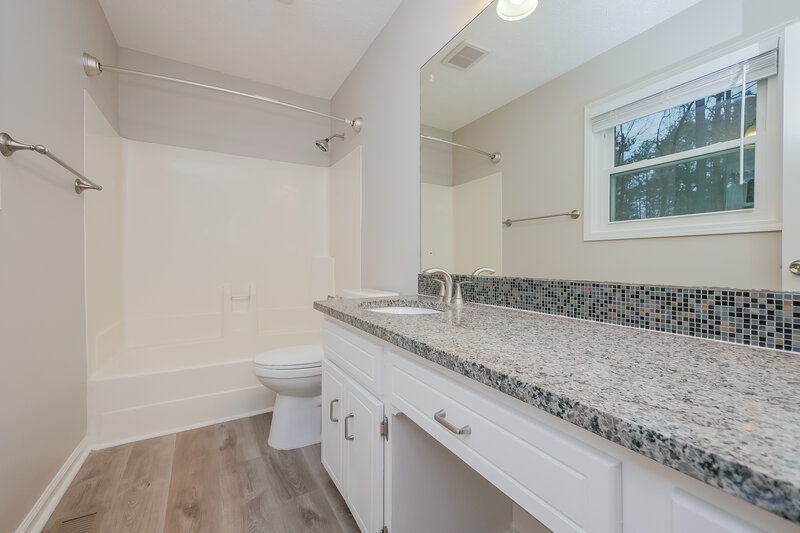 2,385/Mo, 206 Morgans Turn Peachtree City, GA 30269 Main Bathroom View