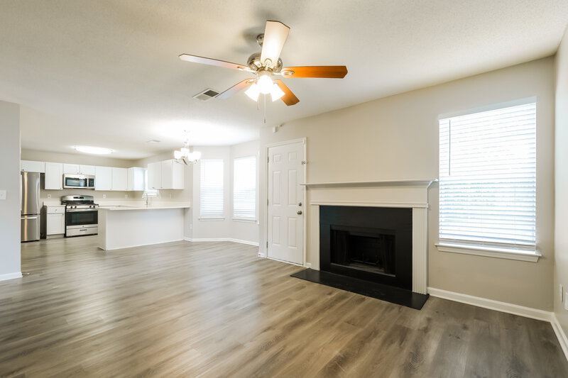 2,665/Mo, 4585 Osprey Ln Decatur, GA 30035 Living Room View