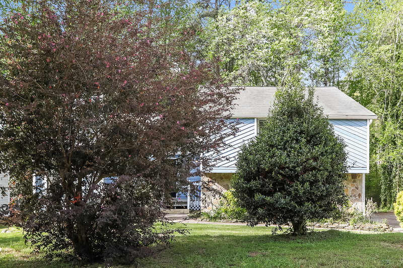 2,125/Mo, 6824 Creekwood Dr Douglasville, GA 30135 External View