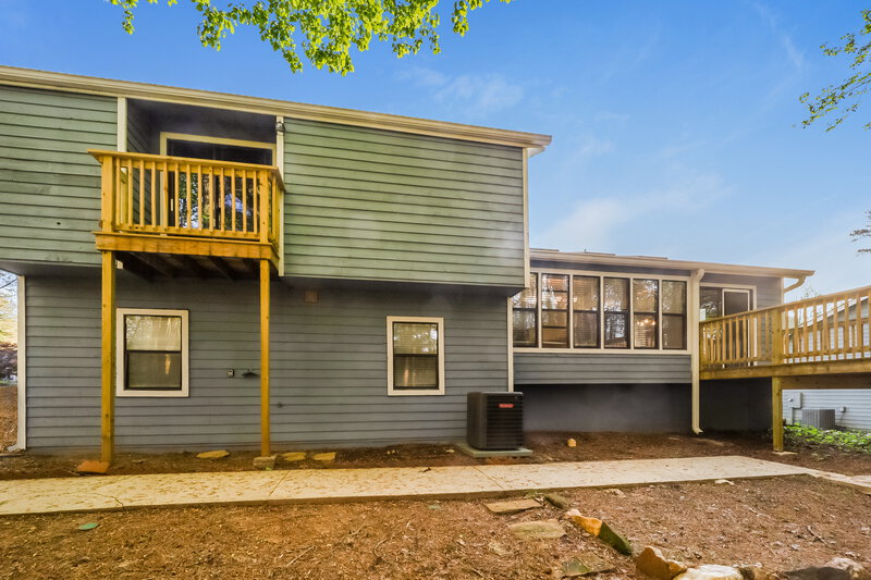 2,045/Mo, 6824 Creekwood Dr Douglasville, GA 30135 Rear View