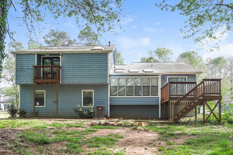 2,125/Mo, 6824 Creekwood Dr Douglasville, GA 30135 Rear View 2