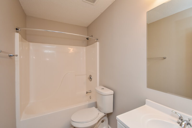 2,430/Mo, 3136 Stream View Atlanta, GA 30349 Bathroom View