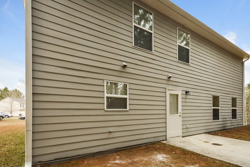 2,430/Mo, 3136 Stream View Atlanta, GA 30349 Rear View