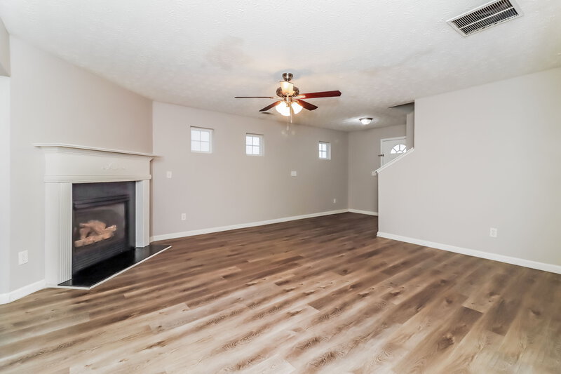 1,760/Mo, 266 Cobbler Cove Dr Dallas, GA 30132 Living Room View