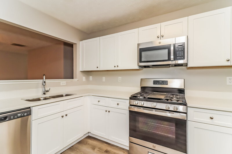 1,760/Mo, 266 Cobbler Cove Dr Dallas, GA 30132 Kitchen View 2