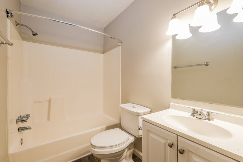 2,155/Mo, 4910 Brookstone Pkwy Ellenwood, GA 30294 Bathroom View