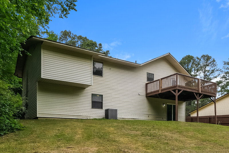 2,155/Mo, 4910 Brookstone Pkwy Ellenwood, GA 30294 Rear View