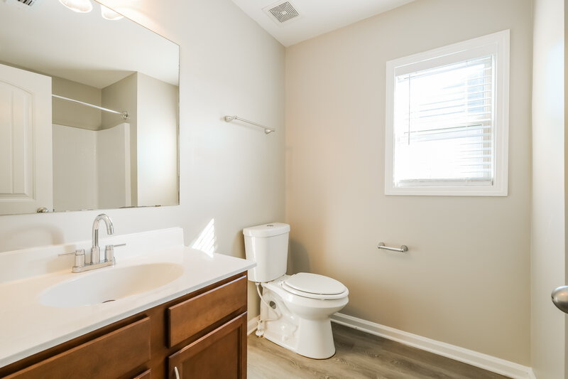 2,590/Mo, 1416 Blue Sail Ave Grayson, GA 30017 Bathroom View