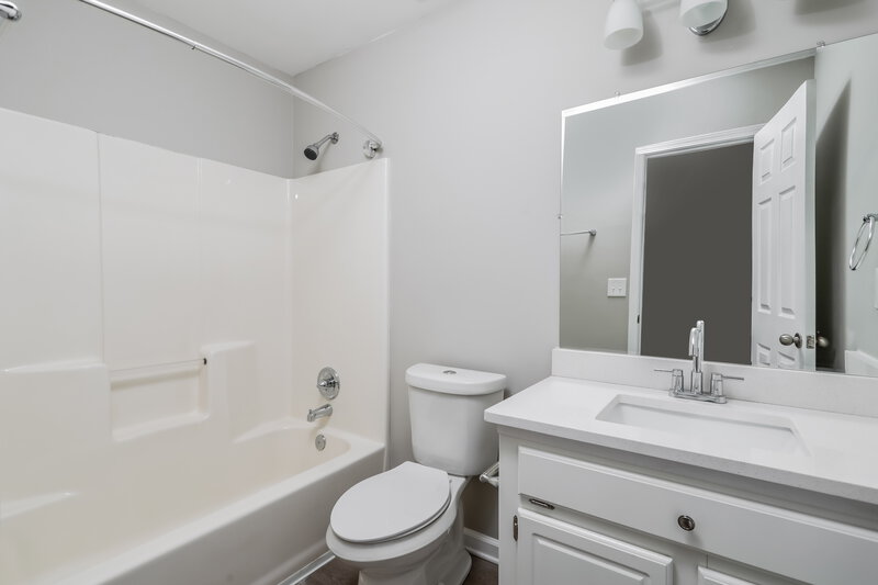 2,330/Mo, 2310 Camp Town Way Lawrenceville, GA 30044 Bathroom View