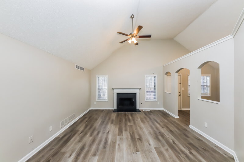 2,050/Mo, 2740 Owens Ave SW Marietta, GA 30064 Misc View 2