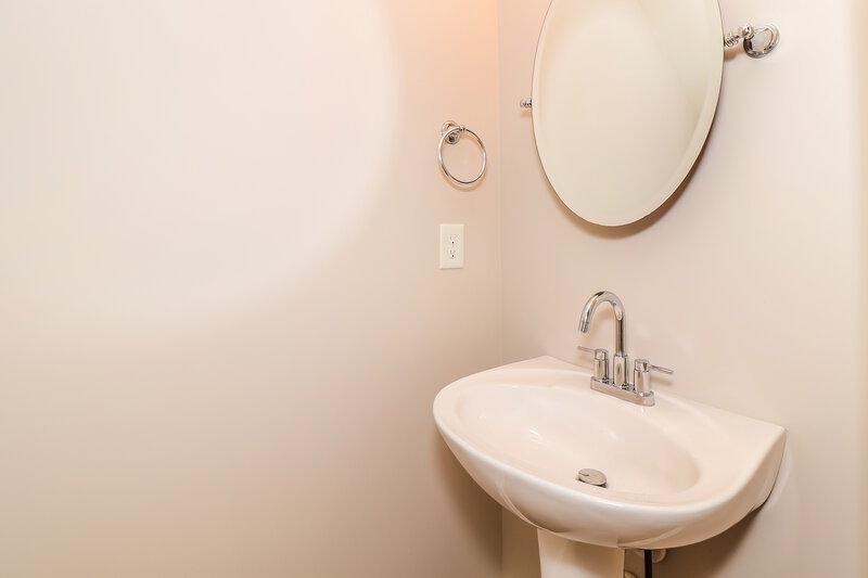 2,190/Mo, 192 Overlook Cir Canton, GA 30115 Powder Room View