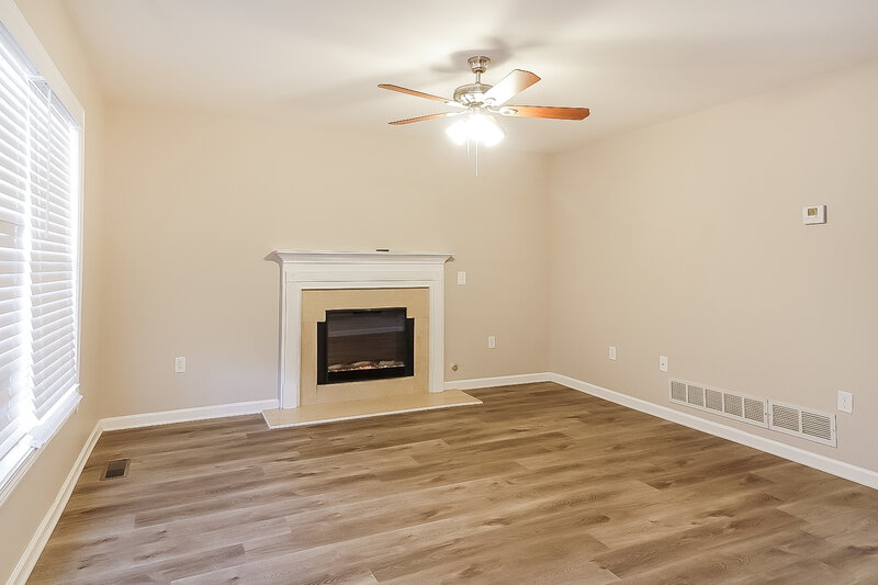 2,005/Mo, 2948 Rolling Ln Winston, GA 30187 Living Room View