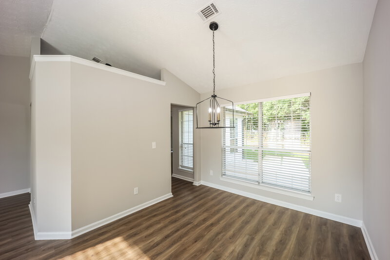 2,115/Mo, 320 Emerald Green Ct Atlanta, GA 30349 Dining Room View
