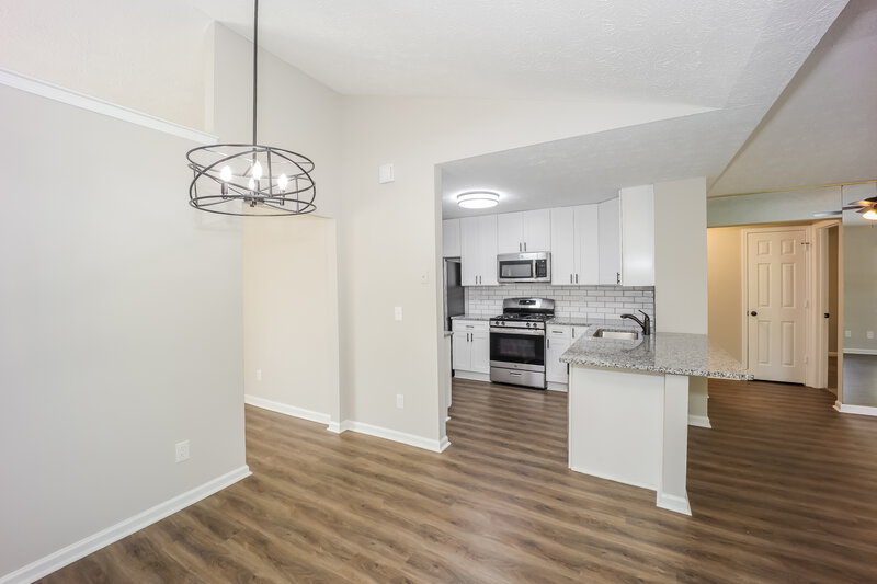 2,115/Mo, 320 Emerald Green Ct Atlanta, GA 30349 Breakfast Nook View