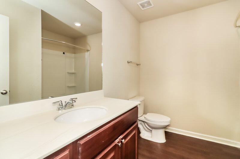 1,760/Mo, 128 Innis Brook Cir Cartersville, GA 30120 Bathroom View