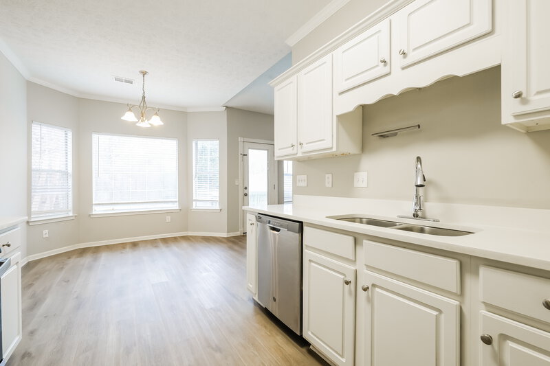 2,040/Mo, 3615 Clubside Walk Kennesaw, GA 30144 Kitchen View 3