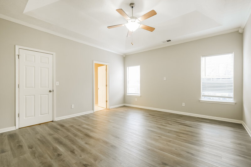 2,040/Mo, 3615 Clubside Walk Kennesaw, GA 30144 Main Bedroom View