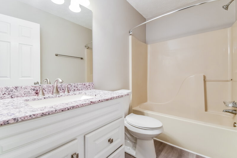 2,025/Mo, 108 Franklin Hills Ct Canton, GA 30114 Bathroom View