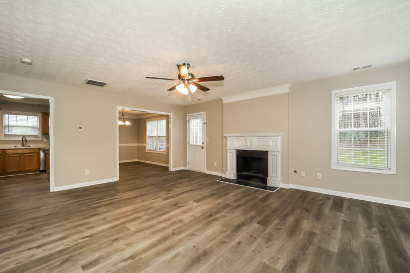 1,990/Mo, 208 Arbor Creek Dr Dallas, GA 30157 Misc View