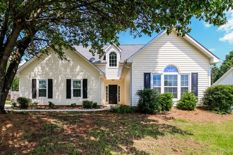 2,140/Mo, 213 Summer Hill Cir Stockbridge, GA 30281 External View