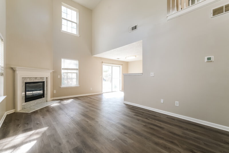 2,170/Mo, 3430 Sable Chase Ln Atlanta, GA 30349 Living Room View 2