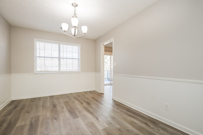 1,735/Mo, 221 Greenleaf Dr Hampton, GA 30228 Dining Room View