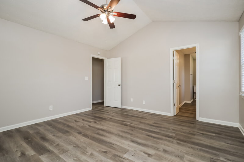 1,735/Mo, 221 Greenleaf Dr Hampton, GA 30228 Main Bedroom View