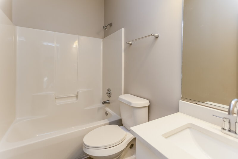 2,340/Mo, 2129 Cumberland Creek Trail SW Marietta, GA 30008 Bathroom View