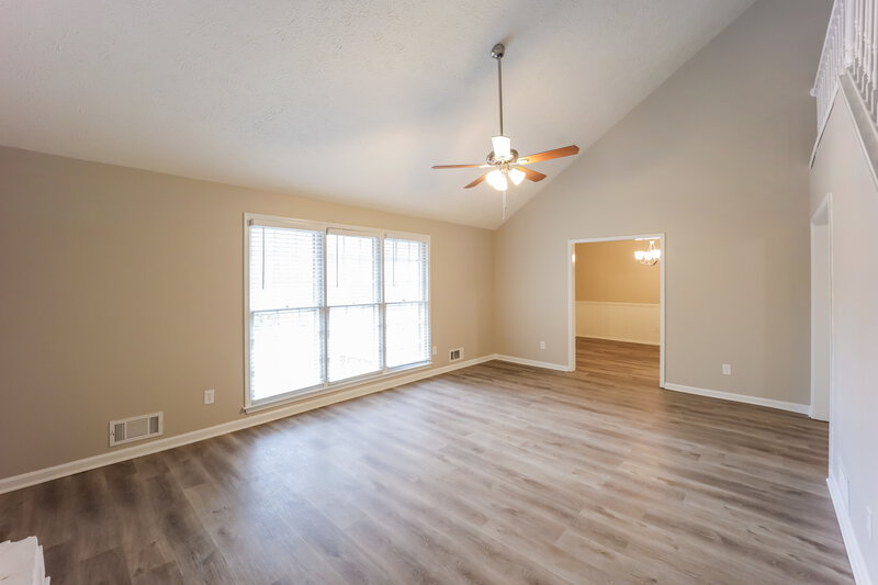 2,055/Mo, 285 Mimosa Dr Fayetteville, GA 30214 Living Room View 4