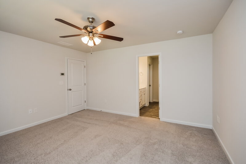 2,540/Mo, 621 Moorings Ave McDonough, GA 30253 Main Bedroom View 2