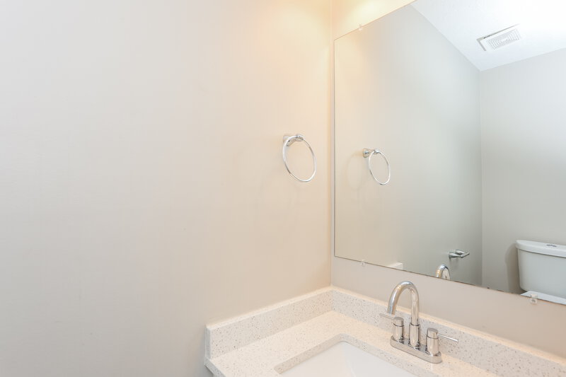 2,025/Mo, 12063 Harbour Town Pkwy Fayetteville, GA 30215 Bathroom View 2