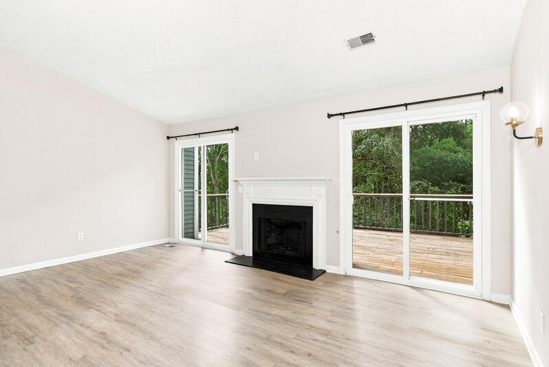 2,105/Mo, 890 Highland Terrace NE Marietta, GA 30066 Living Room View