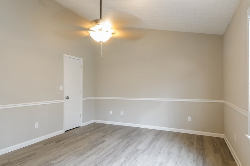 3,200/Mo, 890 Highland Terrace NE Marietta, GA 30066 Main Bedroom View