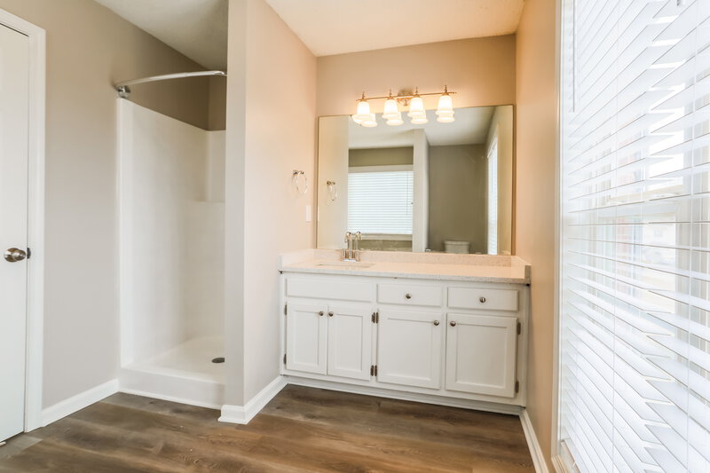 1,965/Mo, 2002 Morning Dew Pl Lawrenceville, GA 30044 Main Bathroom View 2