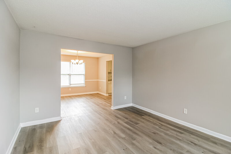 2,320/Mo, 335 Elma Marie Ct Locust Grove, GA 30248 Living Room View 2