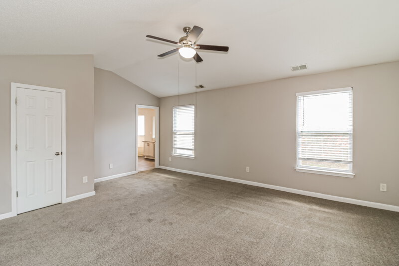 2,320/Mo, 335 Elma Marie Ct Locust Grove, GA 30248 Main Bedroom View