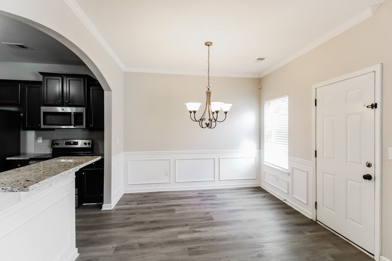 2,220/Mo, 3151 Bonnes Dr Lithonia, GA 30038 Dining Room View
