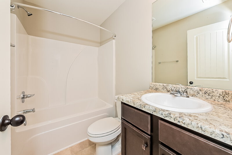 2,210/Mo, 754 Galveston Way McDonough, GA 30253 Bathroom View