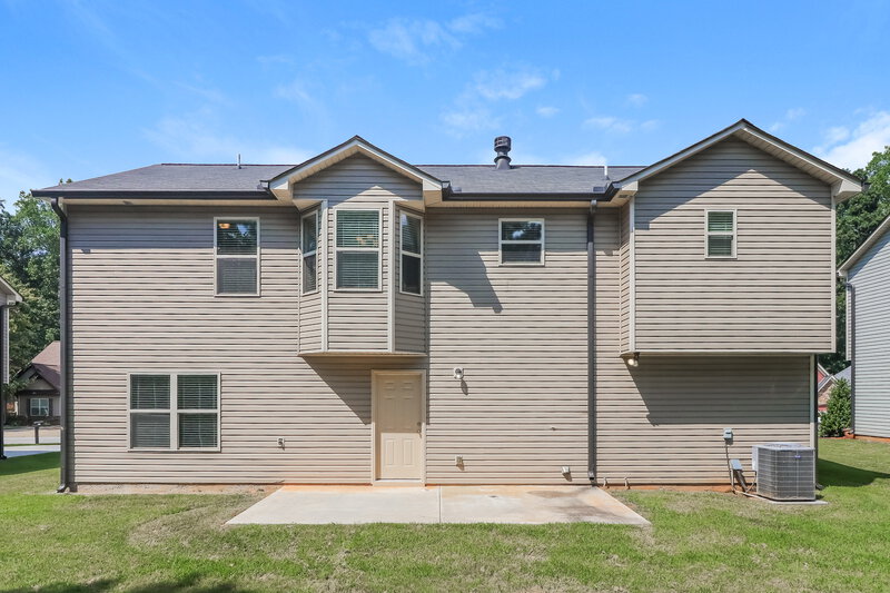 2,230/Mo, 428 Charleston Pl Villa Rica, GA 30180 Rear View