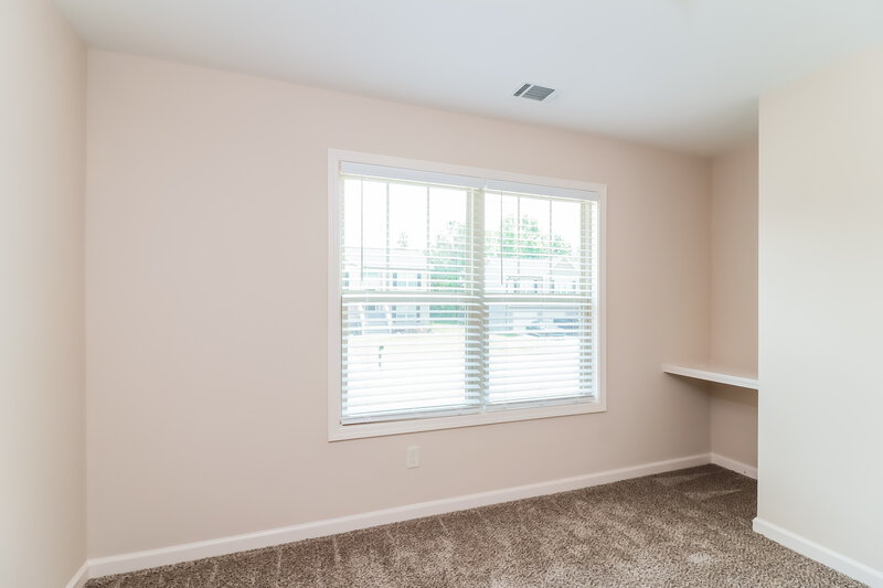2,530/Mo, 427 Charleston Pl Villa Rica, GA 30180 Bedroom View 2