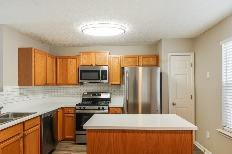 1,970/Mo, 207 Oak Grove Ln Acworth, GA 30102 Kitchen View 2
