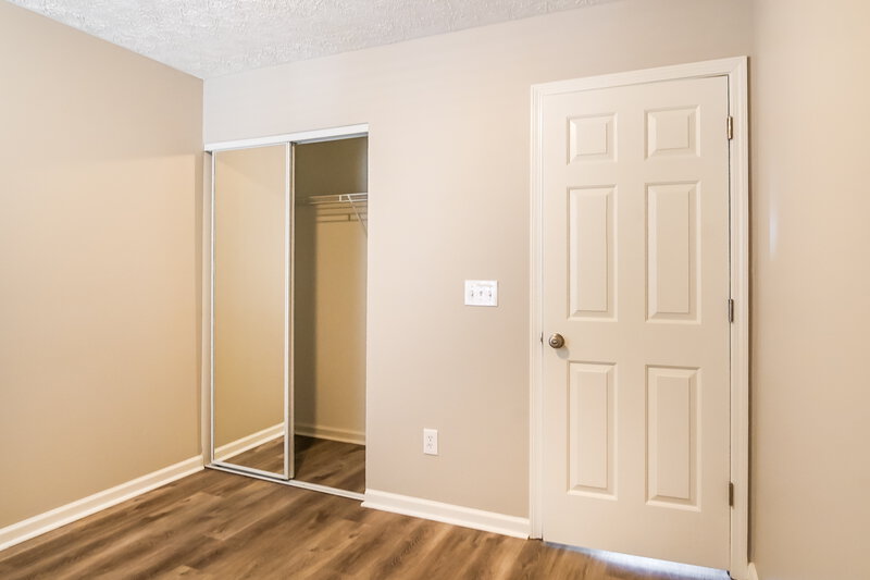 1,970/Mo, 207 Oak Grove Ln Acworth, GA 30102 Bedroom View 4