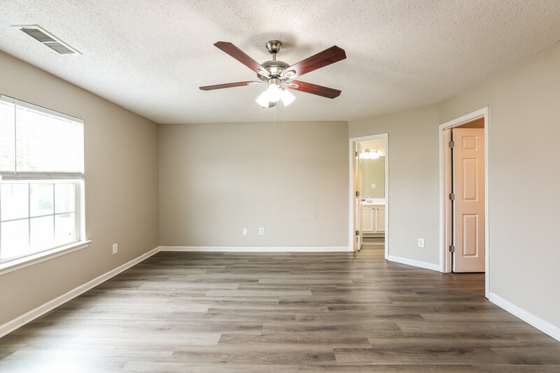 2,005/Mo, 1146 Brookstone Rd Atlanta, GA 30349 Main Bedroom View