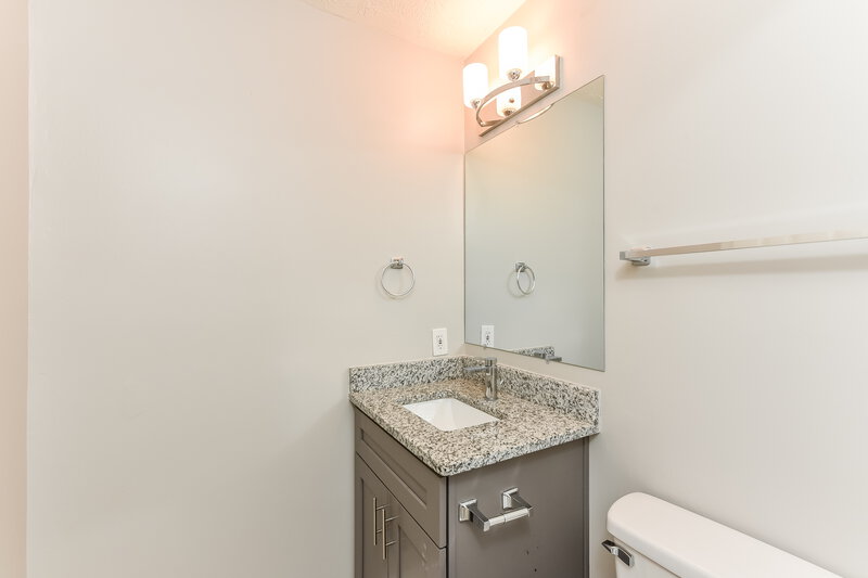 2,315/Mo, 2145 Atkinson Ln Lawrenceville, GA 30043 Bathroom View 2