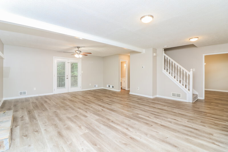 2,350/Mo, 3070 Revere Cir Snellville, GA 30039 Living Room View 3