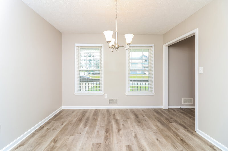 2,350/Mo, 3070 Revere Cir Snellville, GA 30039 Dining Room View