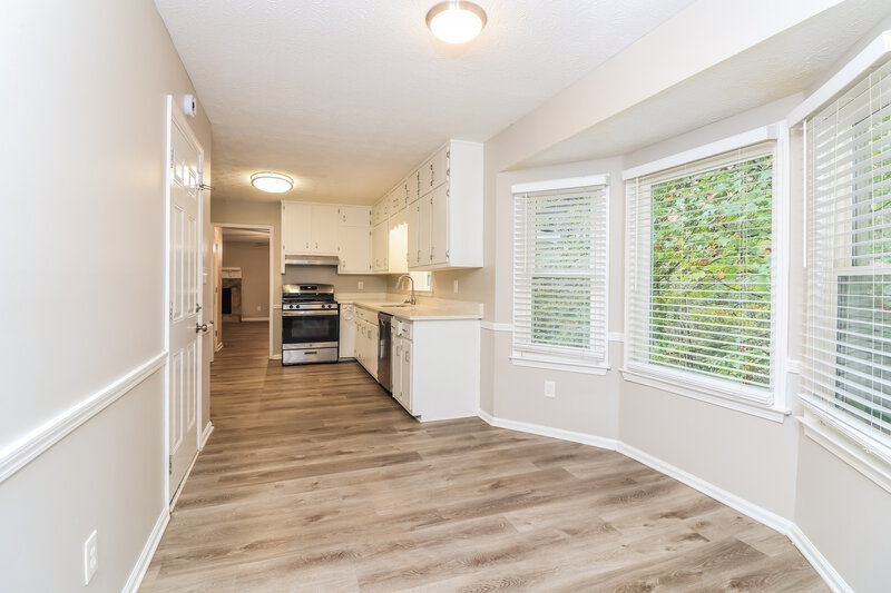 2,350/Mo, 3070 Revere Cir Snellville, GA 30039 Breakfast Nook View